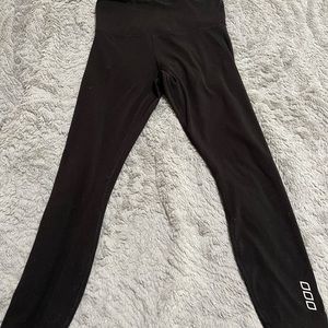Lorna Jane leggings small